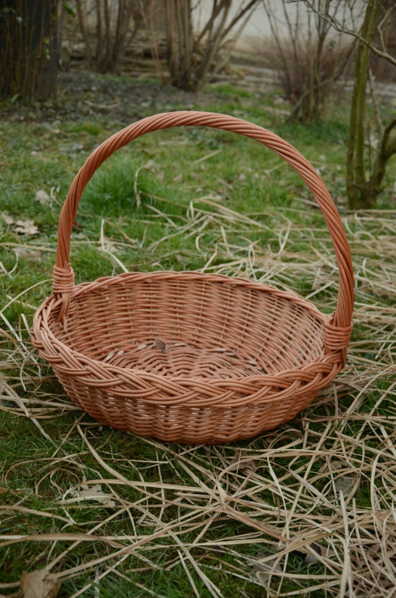 Big Wicker Wedding Basket Round Basket Shallow Handled Etsy Ireland