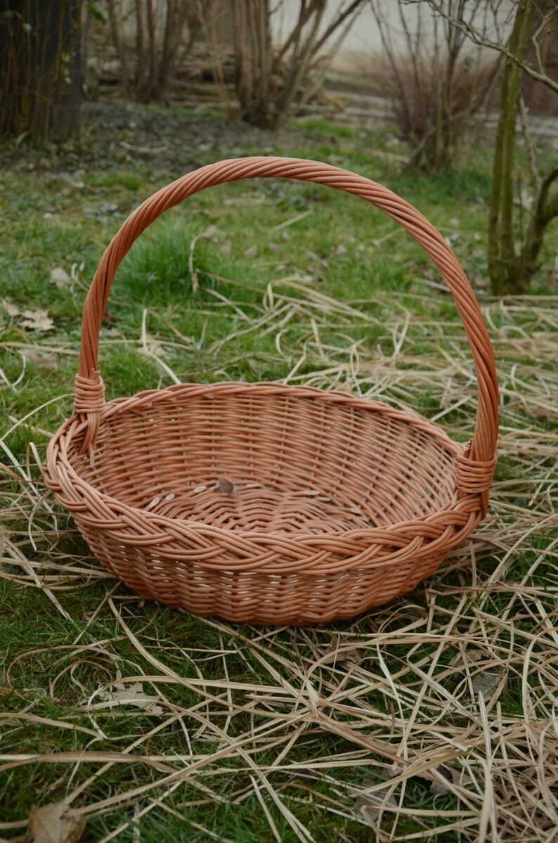 Big Wicker Wedding Basket Round Basket Shallow Handled Etsy UK