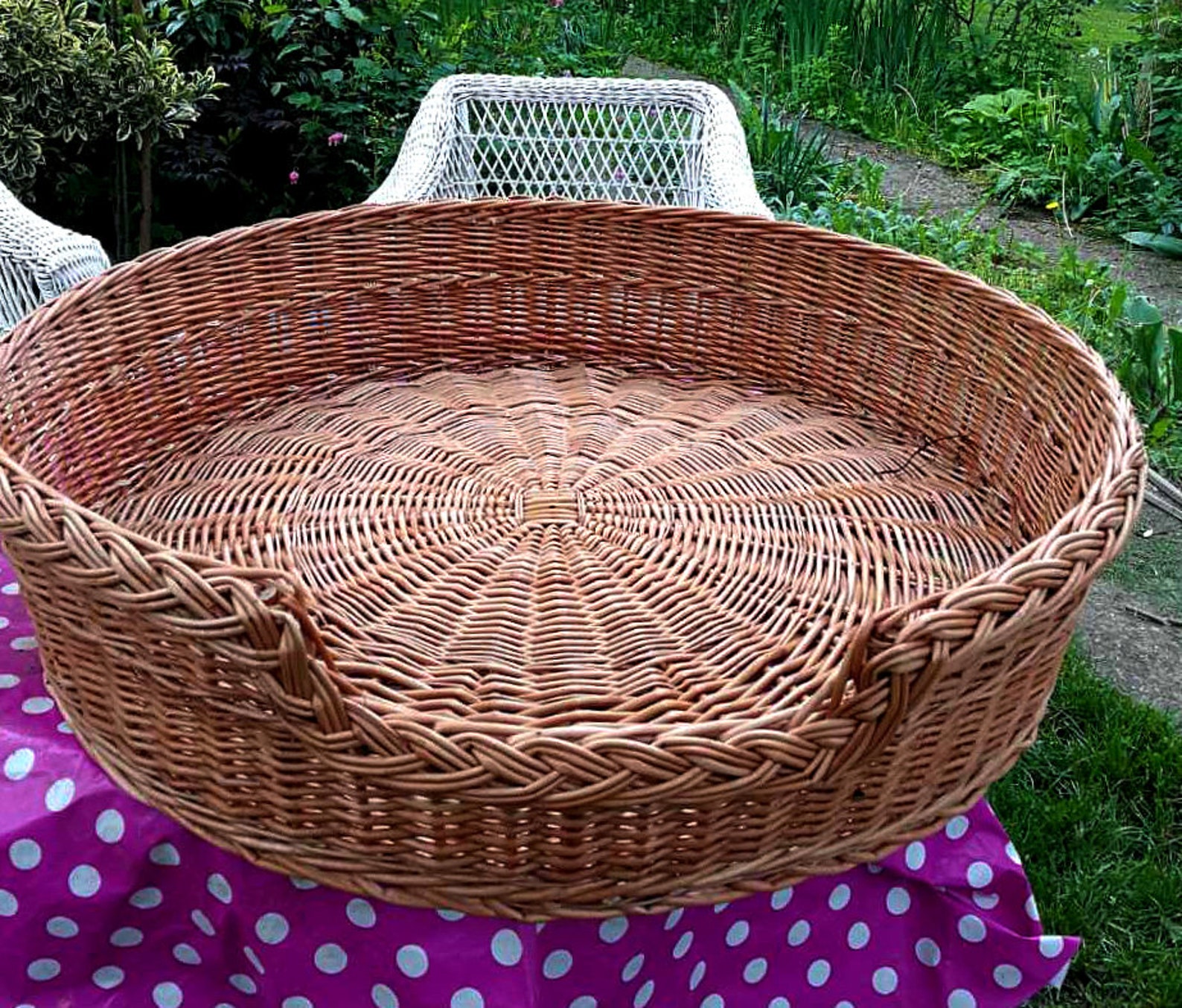 Round Dog Bed Wicker Dog Bed Round Cat Bed Wicker Dog Etsy