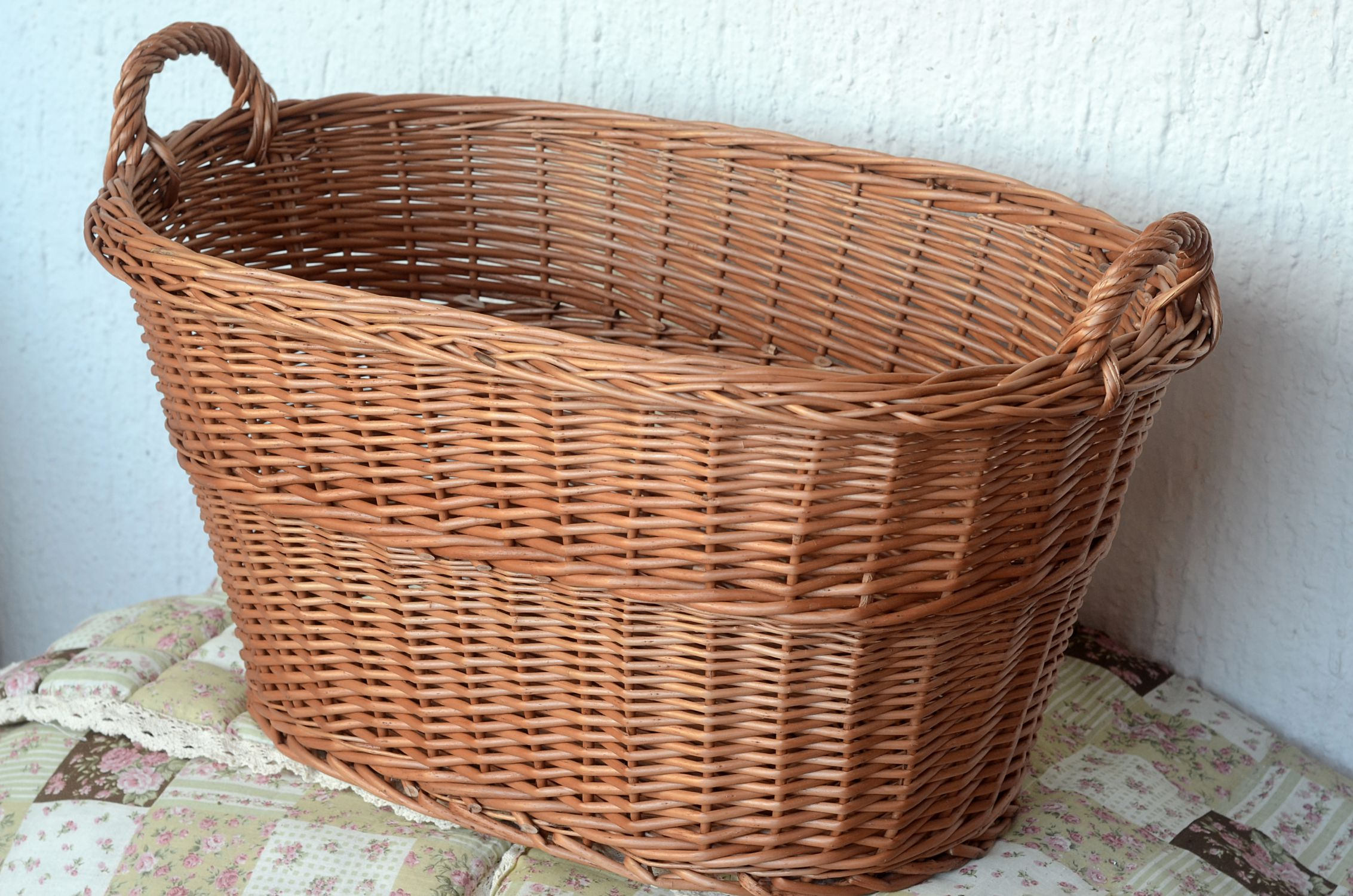 HOUSTON LOCAL PICKUP only !!! vintage large French wicker basket tall laundry basket large bread
