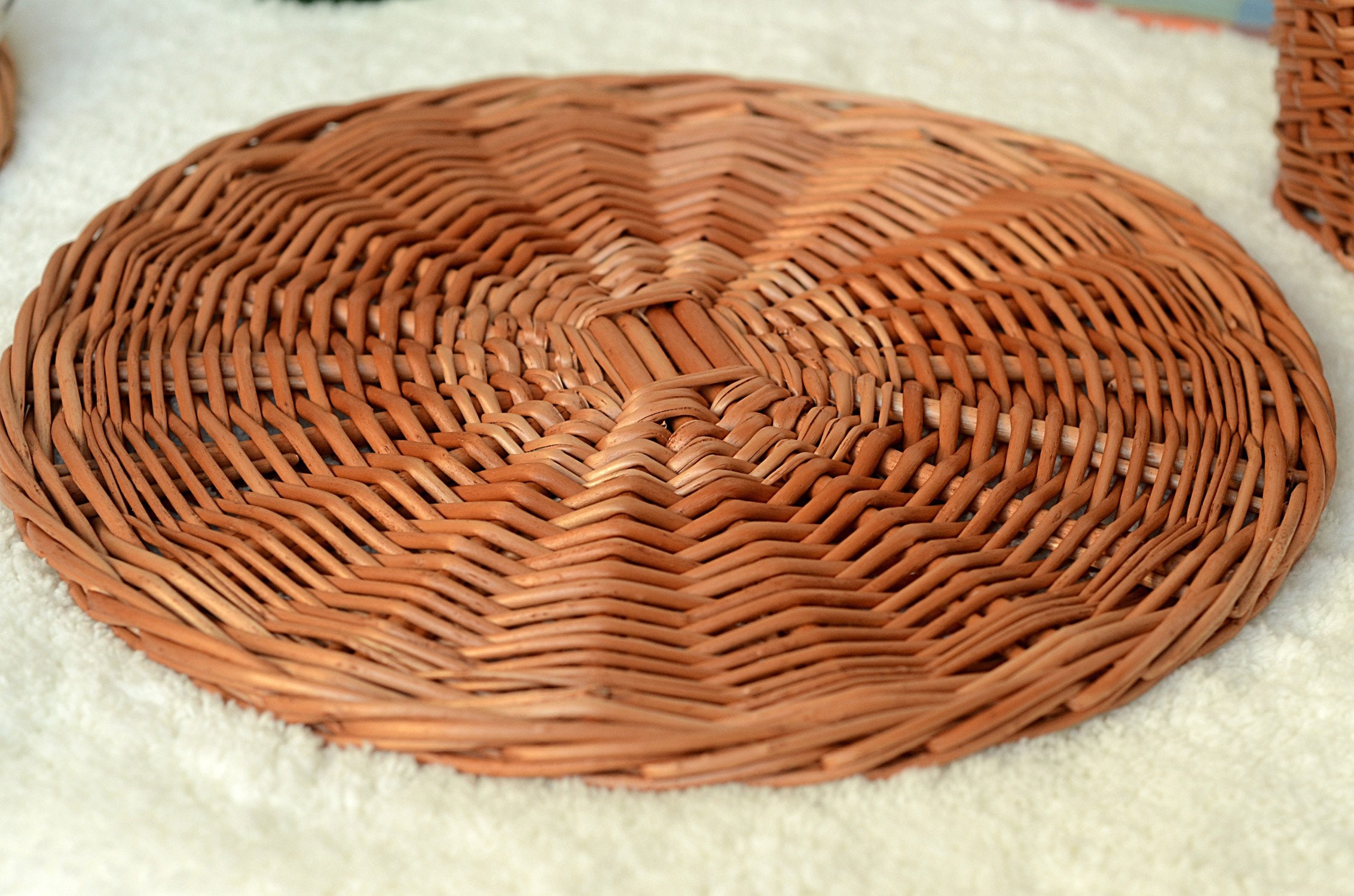 Wicker Plate Charger Woven Wicker Charger Rustic Table Etsy