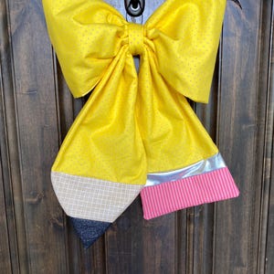 Large Quilted Pencil Bow Door Hanger - Teacher Appreciation Gift, Back to School Decor, Classroom Door Sign, Fabric oversized Bow
