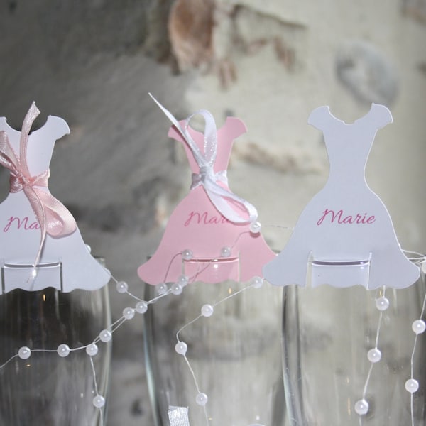 Lot de 10 Marque places en forme de robe personnalisé pour baptême, communion, anniversaire