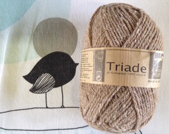 WOOL triad taupe - white horse