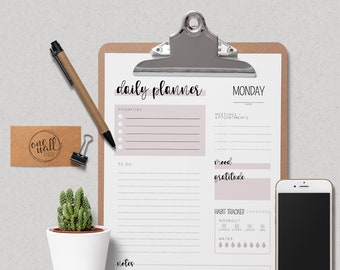 Daily Planner PRINTABLE Mon, Tues, Wed, Thur, Fri, Sat Sun, To Do, Priorities, Habit Tracker, Gratitude, Mood, Meetings, Appointments, Notes