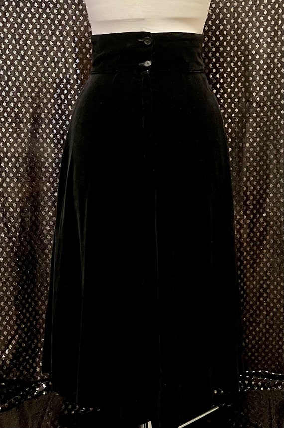 Inky black velvet midi skirt vintage 40s evening w