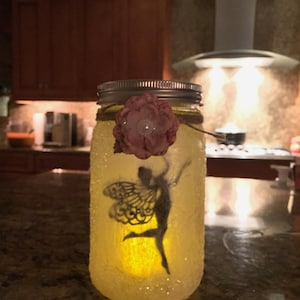 Fairy Lantern Jar – Lighted Fairy Decor, Whimsical Night Light, Magical Gift, Fairy Tale Room Accent