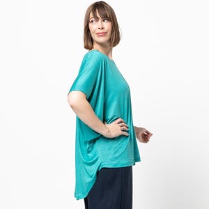 Style Arc | Sizes 4 - 16 | Venn Knit Tunic Top Sewing Pattern | PDF sewing pattern for printing at home or print store