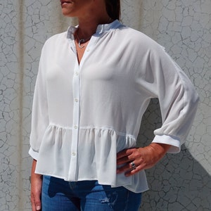 SKY BLOSSOM WOVEN TOP