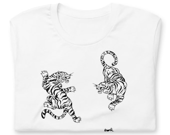 Vintage Tiger Silhouette Tee | Tiger Design Top | Oversized T-Shirt | Tiger face | Bengal Tiger | Cincinnati Tee | Cincinnati Football