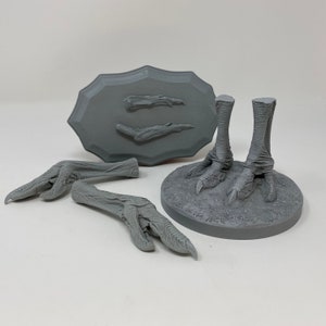 Ostrich hatchling replica set