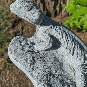 Uromastyx Lizard Deathcast Replica