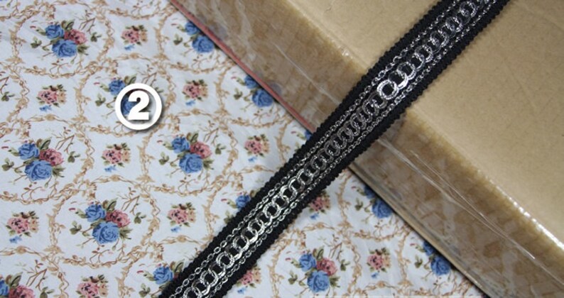 2.5cm Wide Black White Lace Trim with Chain Dress Decorative Supplies image 3
