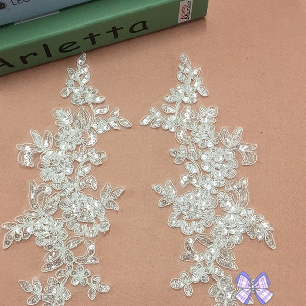 A pair of Sequins Lace Applique Bridal Veils Decoration DIY Accessories