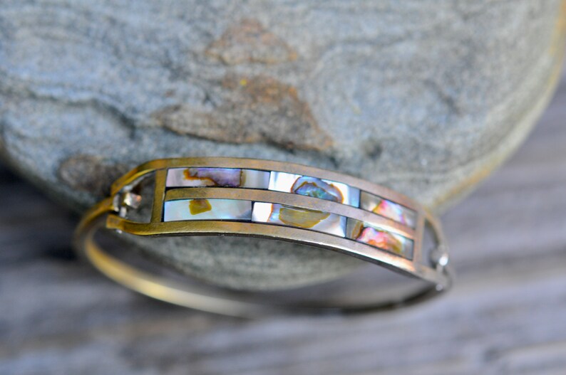 Vintage Mother of Pearl Bracelet Bangle image 5