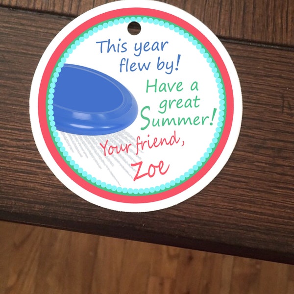 End of Year Student Gift / Frisbee (Boomerang) Gift Tag / "This year flew by! Have a great Summer!