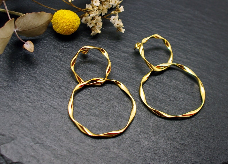 boucles d'oreilles glam & chic cercles or style années 80 image 2