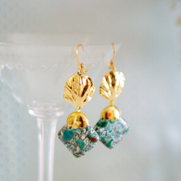 Boucles d'oreilles Rosalie pierres en verre upcycling