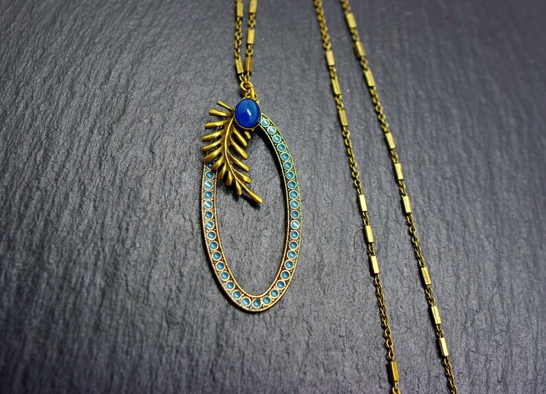 vintage semi precious stone blue agate Necklace pendant art deco oval enamel jewelry