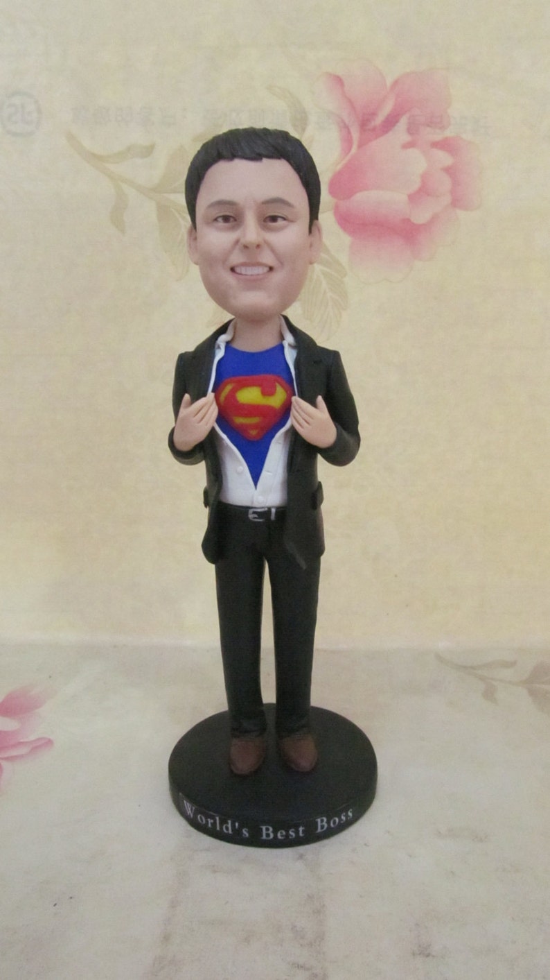 custom bobble head figurines