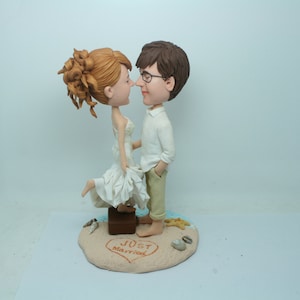 Beach Wedding Cake Topper Beach Cake Topper Personalize Beach Wedding Beach Theme Wedding Beach Bobble Head Custom Wedding Topper