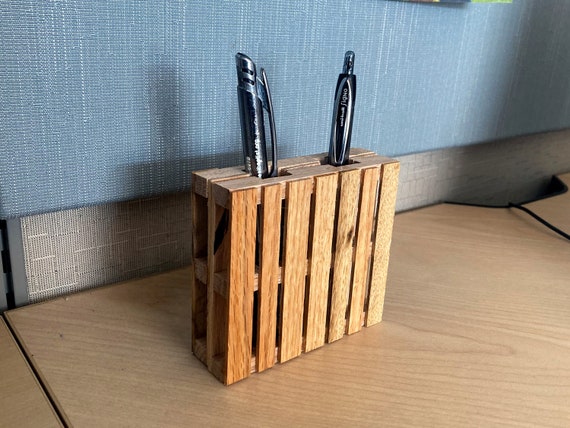 Simple Cherry Pen Holder / Wood Pen Display / Cherry Wood Stylus Holder /  Modern Fountain Pen Stand / Wood Desk Organizer / Pencil Holder 