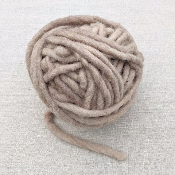 Big Yarn for Weaving, Textile & Fiber Art, Woven Wall Hanging, Beige Yarn