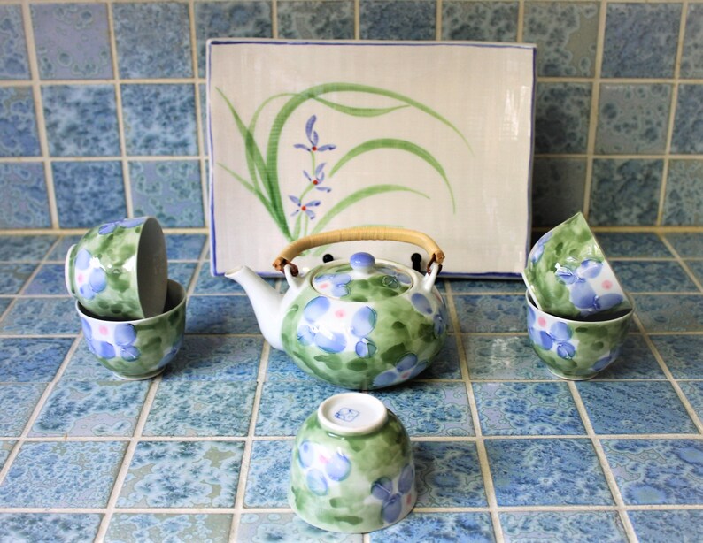 Vintage Japanese Tea/ Saki Set Asian Teapot and Cups Teapot Etsy
