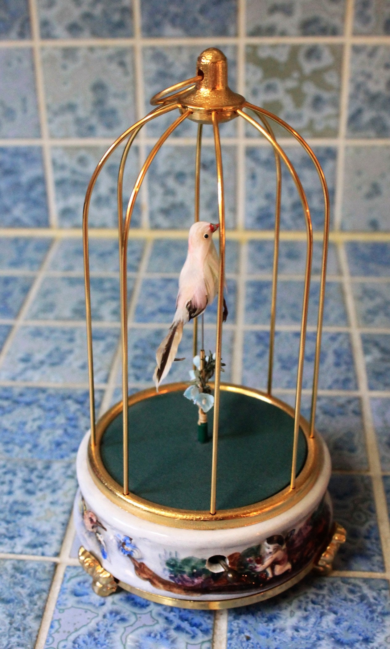 Vintage singing bird cage music box Capodimonte style porcelain model
