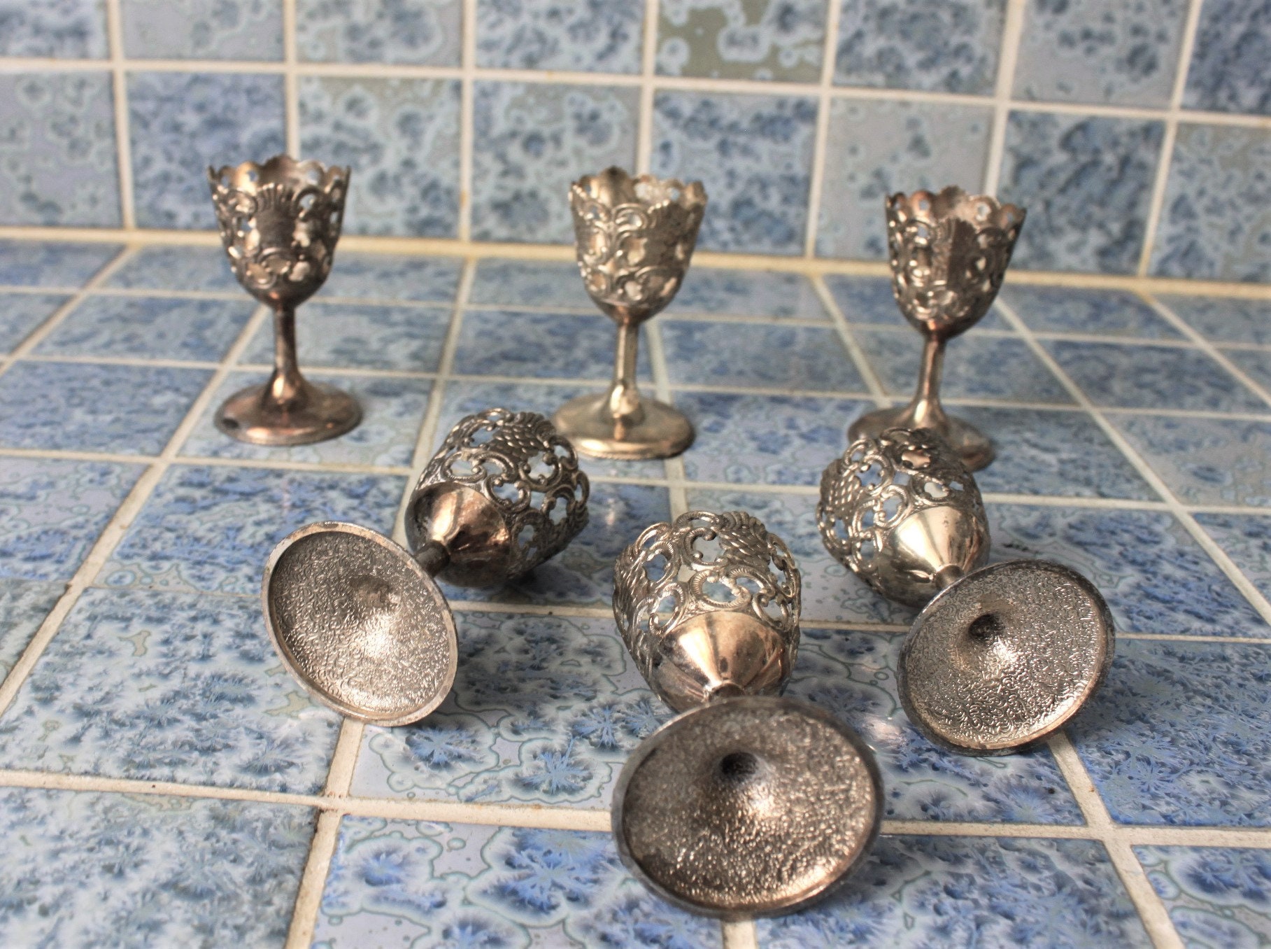 Vintage 6 silver plated cordial glasses