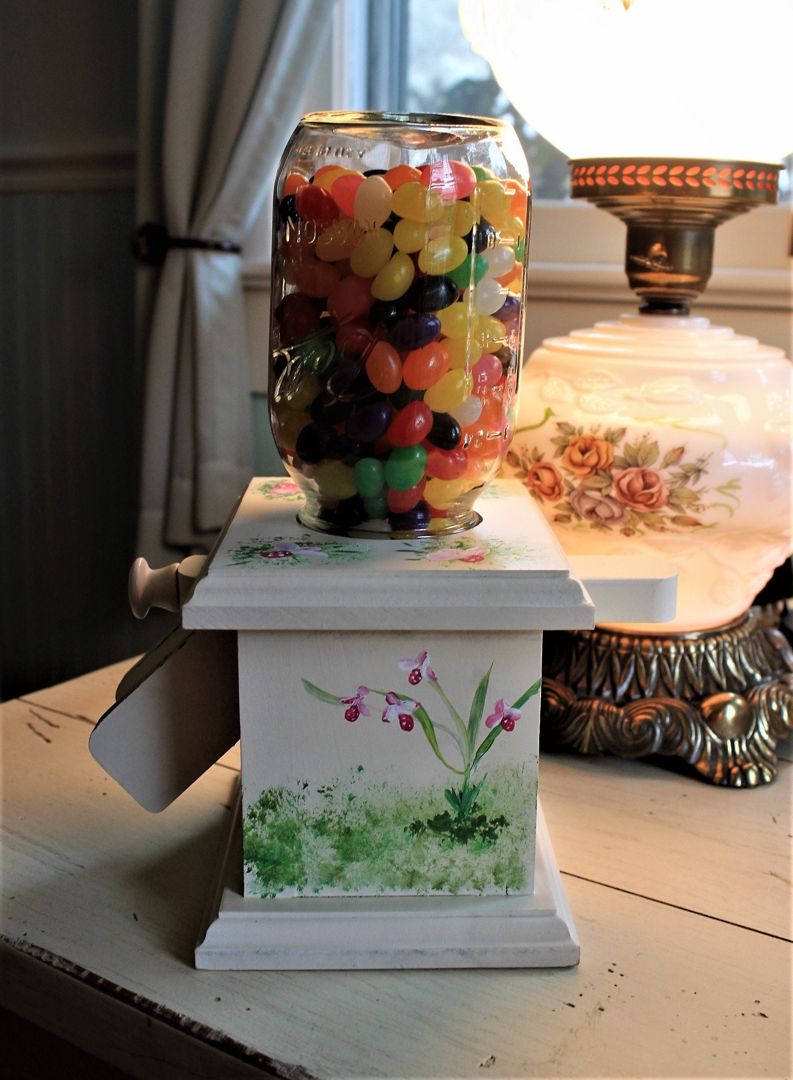 Decorative Candy/Nut dish/dispenser