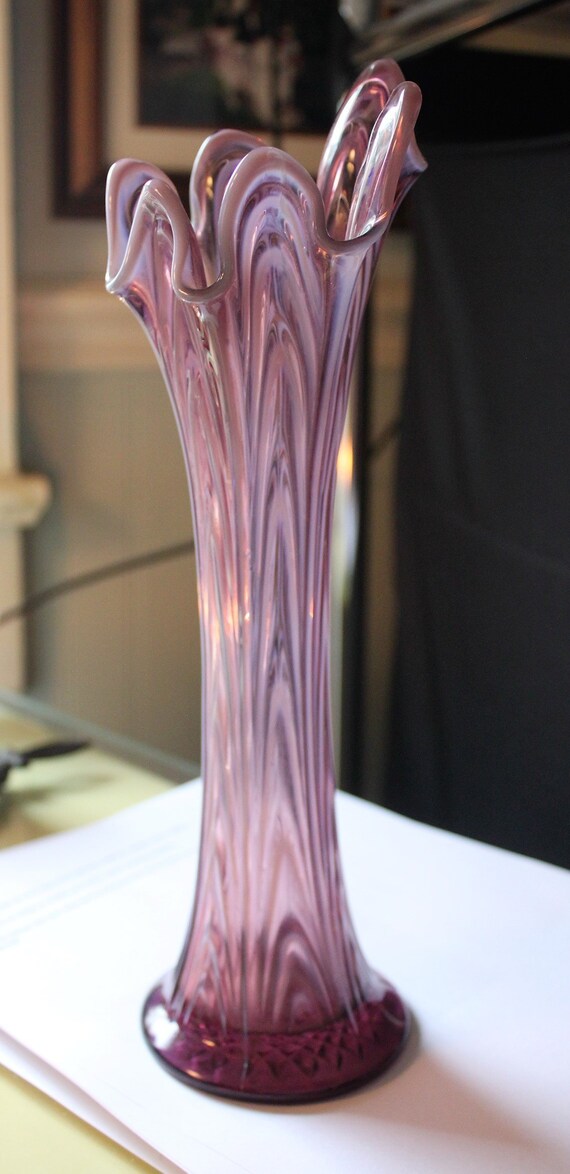 Vintage LE Smith Glass Swung Vase Simplicity 8 Panels Etsy