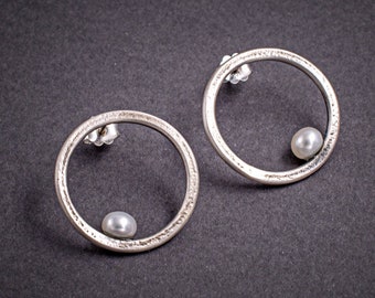 Round Shape Studs Handmade Bridal Earrings, Matte Finish Silver Stud Pearl Earrings