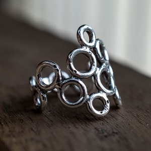 Bold silver ring for women, delicate and easy to wear sparkling ring