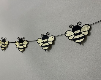 Handmade Bee Garland: Cardstock Party Decor