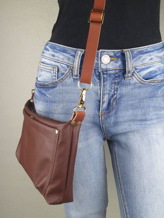 Versatile Hip Bags Leather Biker Belt Bag for Women: Black Studded Cro -  Bayfield Bags