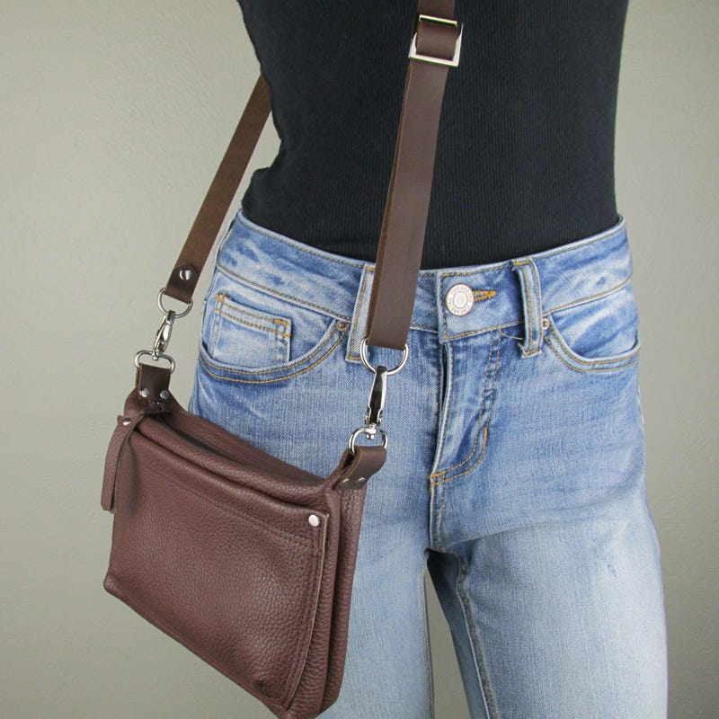Sue Wallet Pouch Crossbody