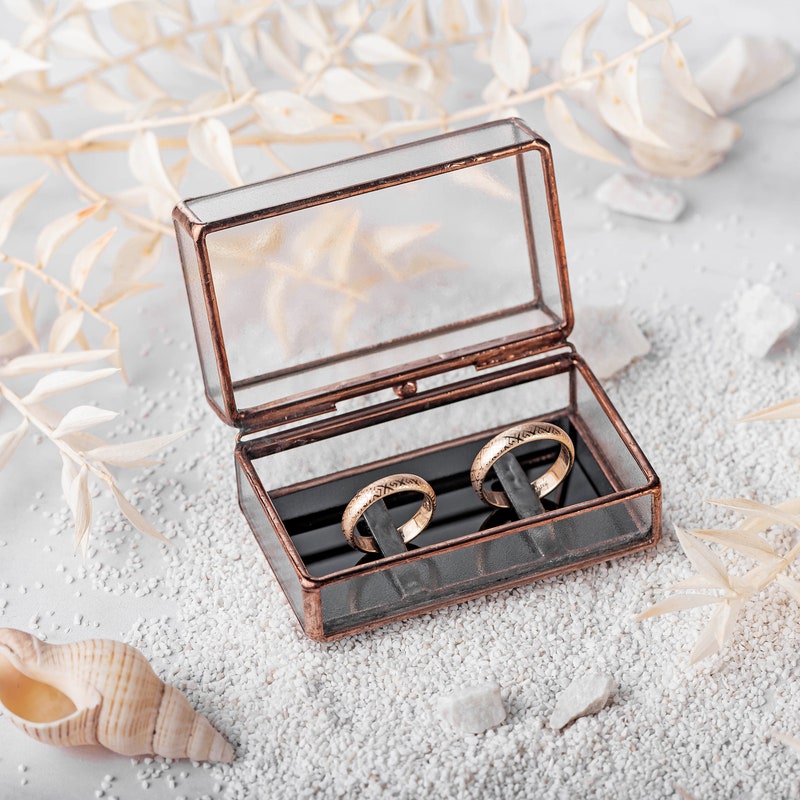 Elegant Wedding Ring - Etsy
