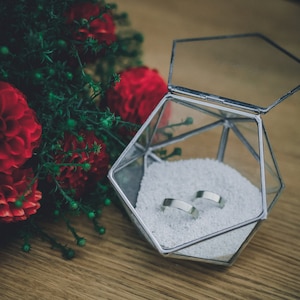 Wedding Ring Box Personalized Icosahedron Mini Ring Dish Christmas gift Valentine&#39;s Day Gift Engagement ring Wedding Rings Ring Bearer