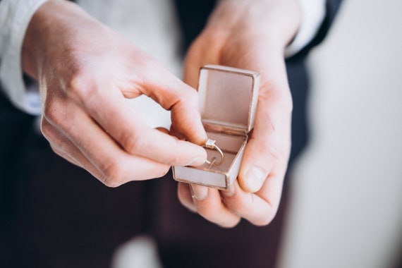 pocket engagement ring box