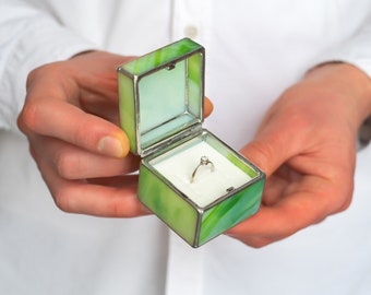 Boîte d’alliances en verre vert pour deux ou trois anneaux Boîte de porteur d’alliances Boîte de bague de fiançailles en verre pour fiançailles spéciales Leosklo