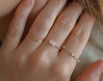 Chain and keshi pearl ring · Gift for her · Monoë collection