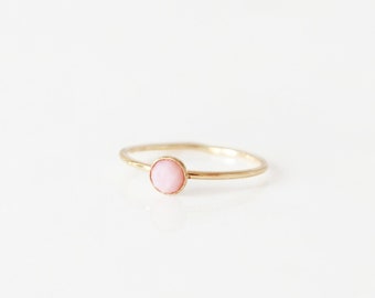 Bague opale rose, gold-filled et argent sterling · Bague de fiançailles