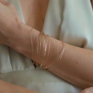 Semainier bracelets joncs, gold-filled Cadeau pour elle Collection Monoe image 1