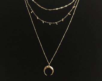 x3 Colliers multi-rangs, gold-filled ou argent sterling · Choker rasoir, pampilles, collier lune