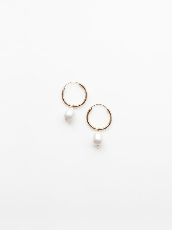 Boucles D'oreilles Créoles En Plaqué Or Blanc Avec Perles De Culture D'eau Douce - Neuf Avec étiquettes