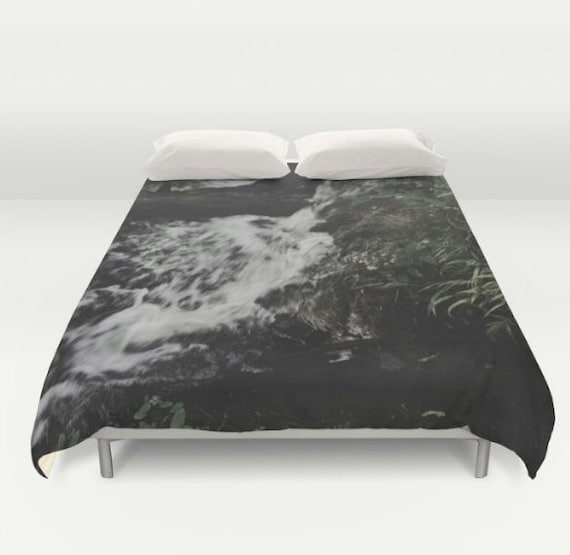 Smallwood Falls Duvet Bed Cover Blanket, Witch Bed Is Bigger Queen Or King