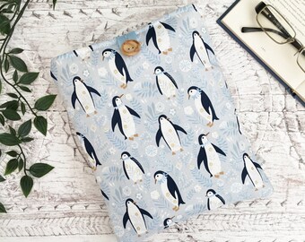 Book Sleeve, Penguin Book Sleeve, Penguins Book Cosy, Winter Animals or Winter birds Book Pouch, Bookish Gift or Gift for Readers