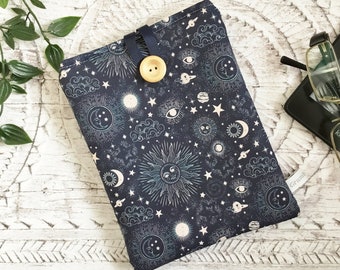 Kindle Case, Moon and Stars Kindle Case, Celestial Sleeve FITS- Paperwhite 3, Paperwhite 4, Paperwhite 6", Paperwhite 6.8" & Kindle 2022