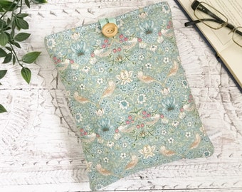 Book Sleeve, Strawberry Thief Book Sleeve, WILLIAM MORRIS print Book Sleeve, Garden Birds Botanical Pouch, flower & Song Bird Book Cosy